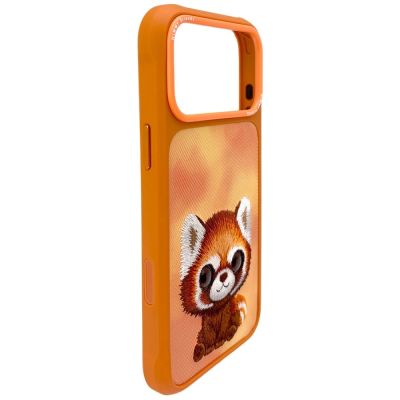 3. Etui Nimmy Big Eyed Pet 2.0 Raccoon na iPhone 17 Pro Max - pomarańczowe