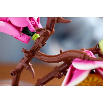 14. LEGO Botanicals 11510 - Gałązki magnolii