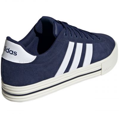 3. Buty adidas Daily 4.0 IF4503