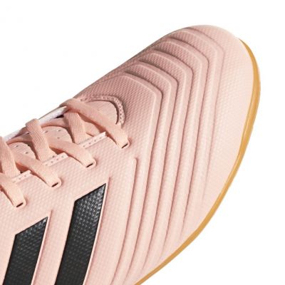 4. Buty halowe adidas Predator Tango 18.4 IN M DB2139
