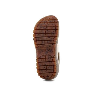 7. Klapki Crocs Classic Mega Crush Clog W 207989-214