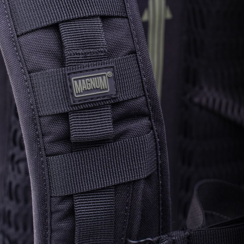 9. MAGNUM URBANTASK 25