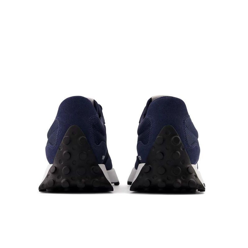 12. Buty New Balance M MS327CNW