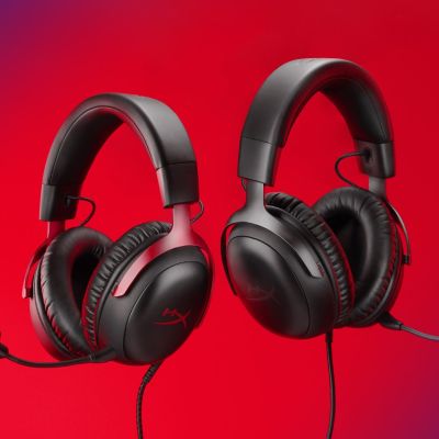 114. HyperX Cloud III BLK/RED GAMING HEADSET