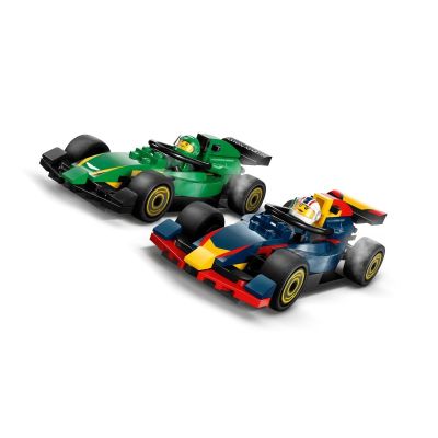 5. LEGO CITY 60445 F1 Ciężarówka z bolidami RB20 i AMR24 F1