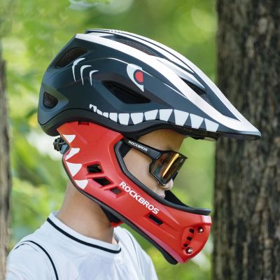2. Kask rowerowy Rockbros TT-32006 Shark dziecięcy z odpinaną szczęką rozmiar S (48-52) - czarny