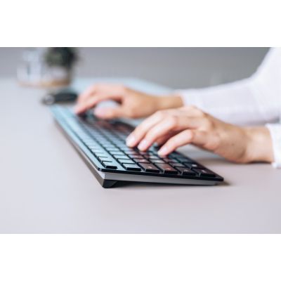 6. CHERRY KW 9100 SLIM klawiatura Uniwersalne RF Wireless + Bluetooth QWERTZ Swiss Czarny