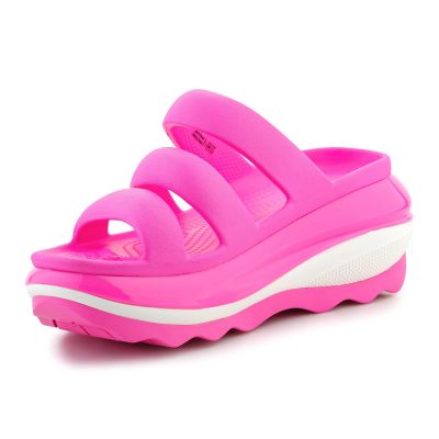 4. Klapki Crocs Mega Crush Triple Strap 209842-6TW 
