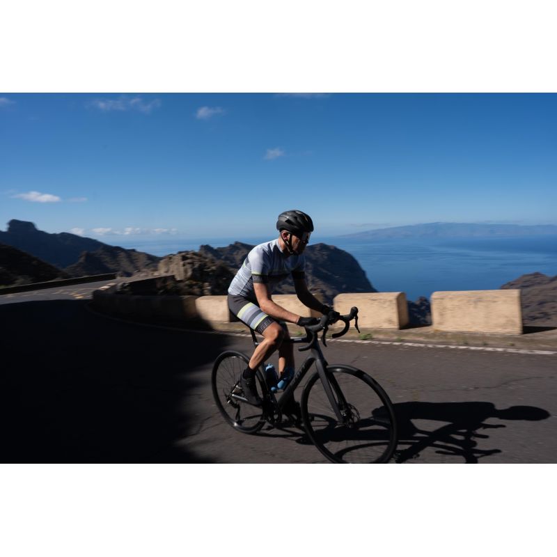 3. Rogelli spodenki men HERO II szaro-limon L