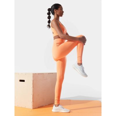 5. Legginsy treningowe z materiałów z recyklingu damskie x Anna Lewandowska 4F