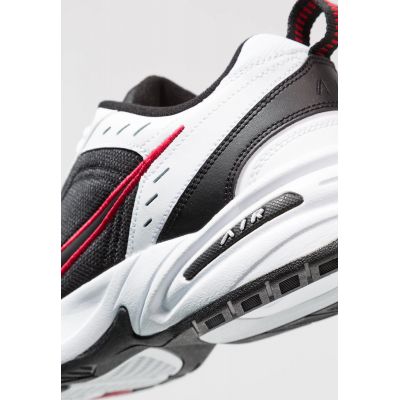 6. Buty Nike Air Monarch IV M 415445-101