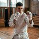 2. Napięstniki do karate białe  DBX-KM White DBX Bushido