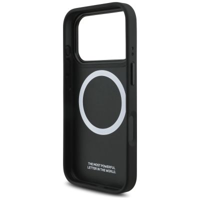 7. Etui BMW M Perforated Stripe Logo MagSafe na iPhone 17 Pro - szare