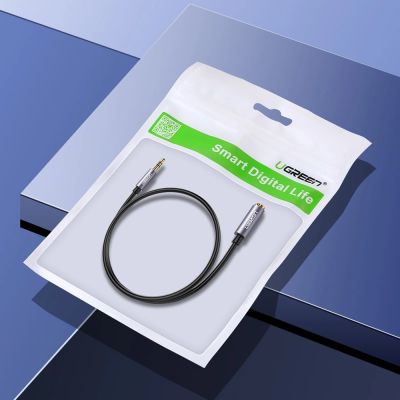 8. Ugreen kabel adapter przedłużacz AUX mini jack 3,5 mm 1,5m niebieski (AV118)