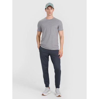 3. Spodnie treningowe szybkoschnące męskie 4F 4FWMM00TFTRM1067-22M