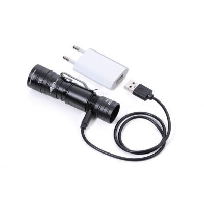 4. TROIKA ECO BEAM Czarny Magnetyczne mocowanie latarki LED