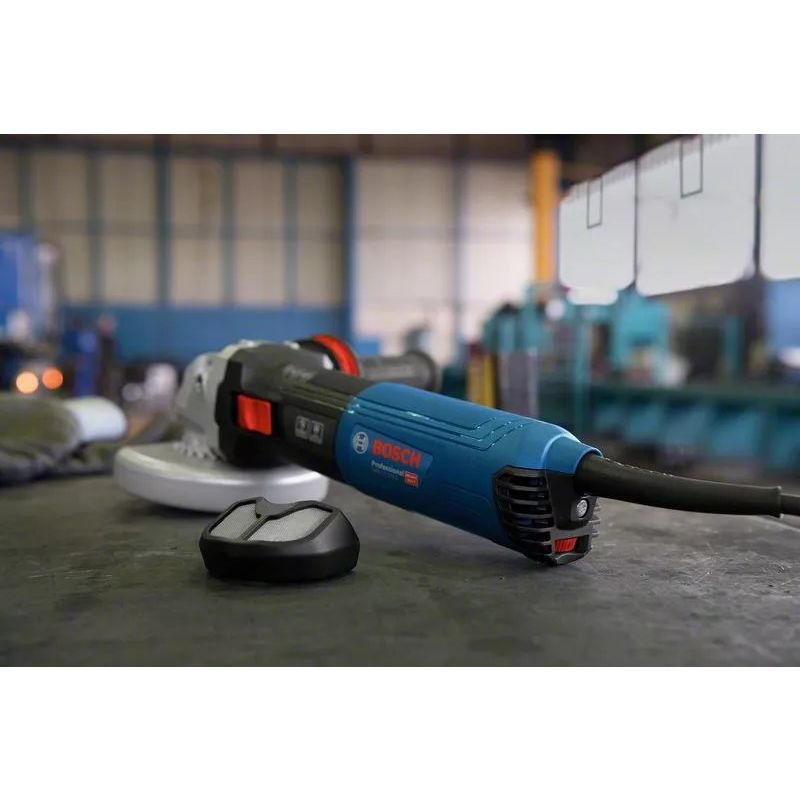 3. Bosch GWS 17-125 TS szlifierka kątowa 12,5 cm 9700 RPM 1700 W 2,2 kg