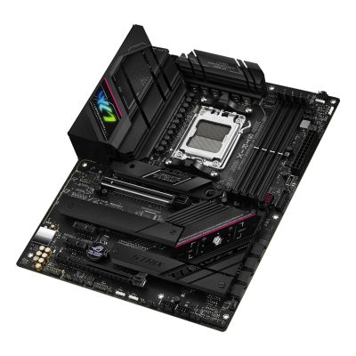 11. Płyta główna ASUS ROG STRIX B650E-F GAMING WIFI