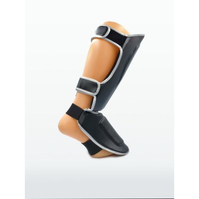 4. Ochraniacze goleni i stopy Boxfit