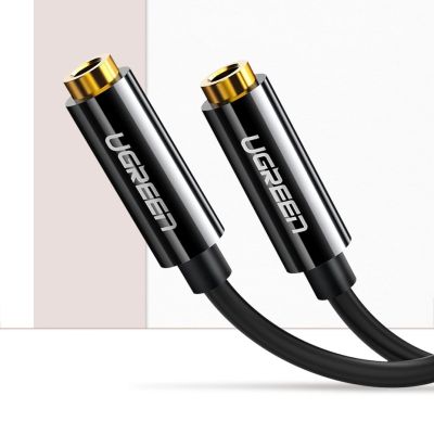 7. Ugreen kabel przewód rozdzielacz słuchawkowy 3,5 mm mini jack AUX 25cm czarny (20816)