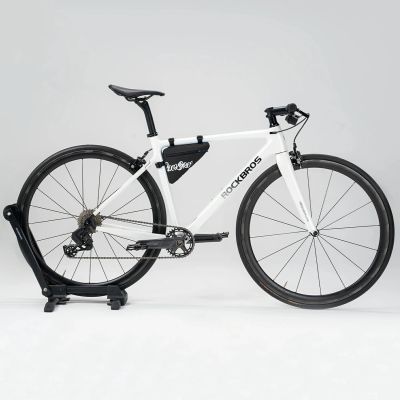 2. Torba rowerowa Rockbros G001 Flash Journey na ramę trójkątna 0.8 l - czarna