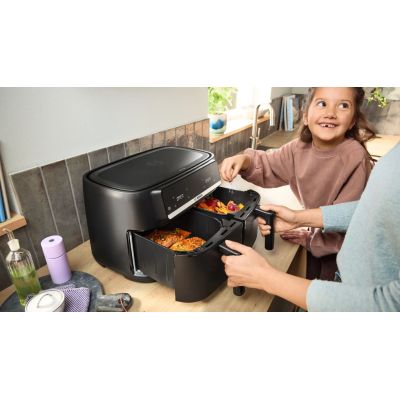 4. Frytownica beztłuszczowa Bosch MAFD440B7 2500W;4,5l