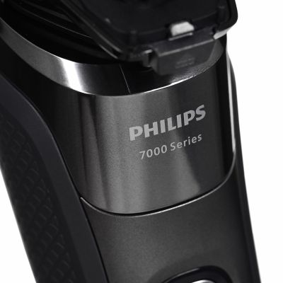 9. Golarka PHILIPS Series 7000 S7887/55