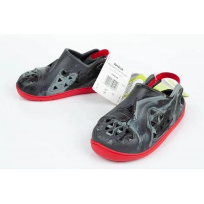 18. Sandały Reebok Ventureflex Jr CM9149