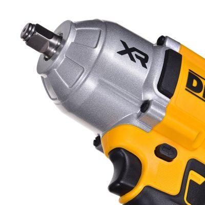 3. Klucz udarowy bez aku.i ład.18V DCF900N DEWALT