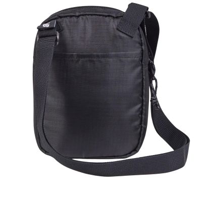 2. Saszetka New Balance Essential Sling Bag BK LAB51901BK