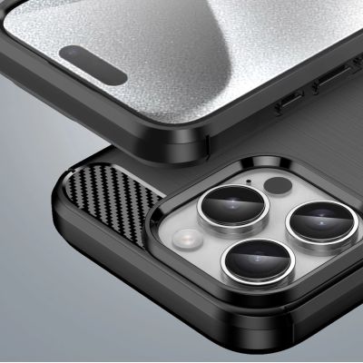 7. Etui silikonowe Carbon Case do iPhone 16 Pro - czarne