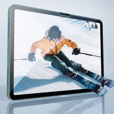 8. Szkło ESR UltraFit Tempered Glass 2-pack na iPad Pro 11” 5 / 6 / 2024-2025