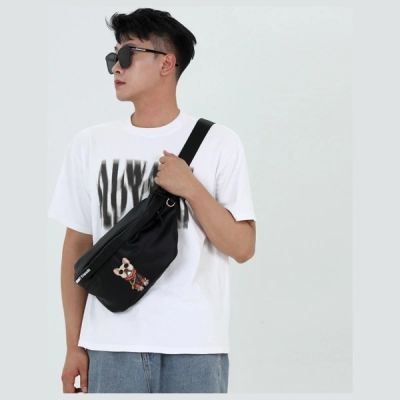 6. Torba na ramię Nimmy Crossbody Glasses Cool Cat - różowa