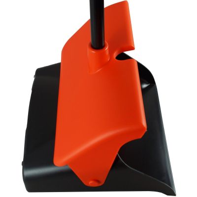 19. ZESTAW DO ZAMIATANIA SZCZOTKA I SZUFELKA