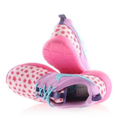 4. Buty Nike Roshe One Print (GS) W 677784-604