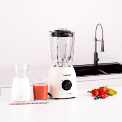 10. Blender kielichowy Taurus Optima Vintage Cream