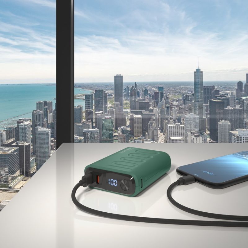 5. RealPower PB-10000C PD+ 10000 mAh Ciemny Zielony