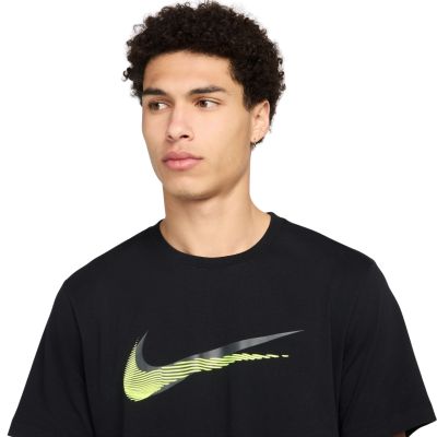 3. Koszulka męska Nike Sportswear czarna HQ8092 010