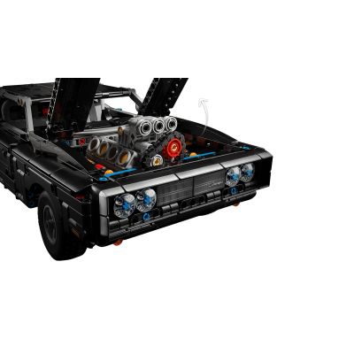 12. LEGO Technic 42231 - Samochód Fast and Furious Dodge Charger R/T