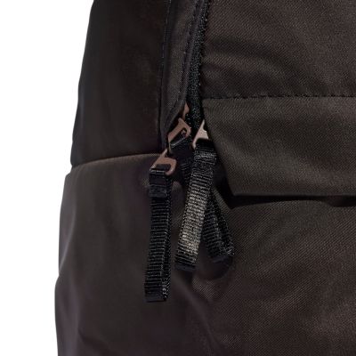 12. Plecak adidas Glow IT2112