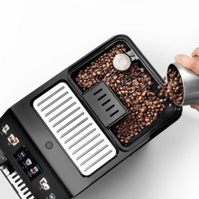 10. De’Longhi Eletta Explore Pełna automatyka Ekspres do espresso 1,8 l