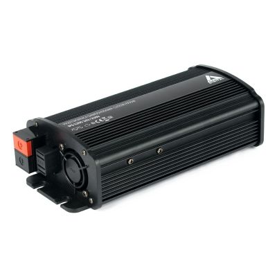 2. Samochodowa przetwornica napięcia 12 VDC / 230 VAC IPS-1200U 1200W