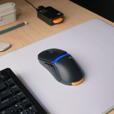 8. Glorious Gaming Model O3 Wireless myszka Dla praworęcznych RF Wireless Optyczny 30000 DPI