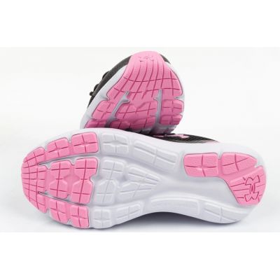 10. Buty Under Armour W 3025013-001
