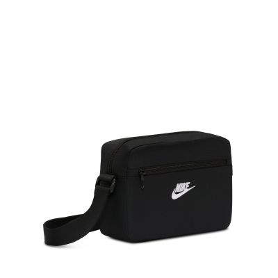 3. Saszetka Nike Heritage 2.0 IB4378-010
