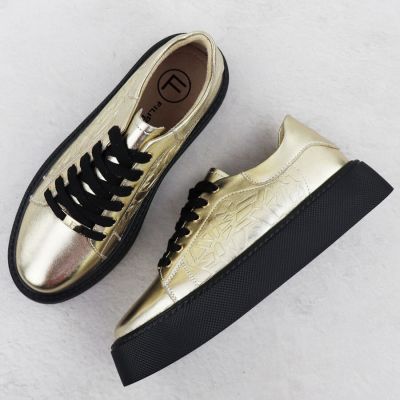 4. Półbuty na platformie Filippo W PAW546B