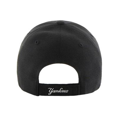 2. Czapka z daszkiem 47 Brand New York Yankees MVP Cap B-MVP17WBV-BK