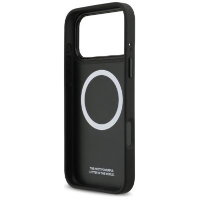 7. Etui BMW M Shape Logo MagSafe na iPhone 17 Pro Max - czarne