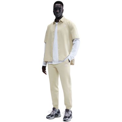 6. Spodnie męskie Nike Club BB Jogger kremowe FN3787 229