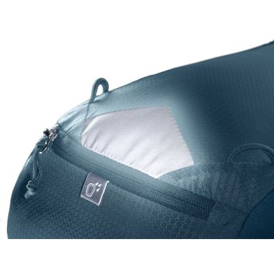 7. Uniwersalny uchwyt Wyścig 16 atlantic-ink